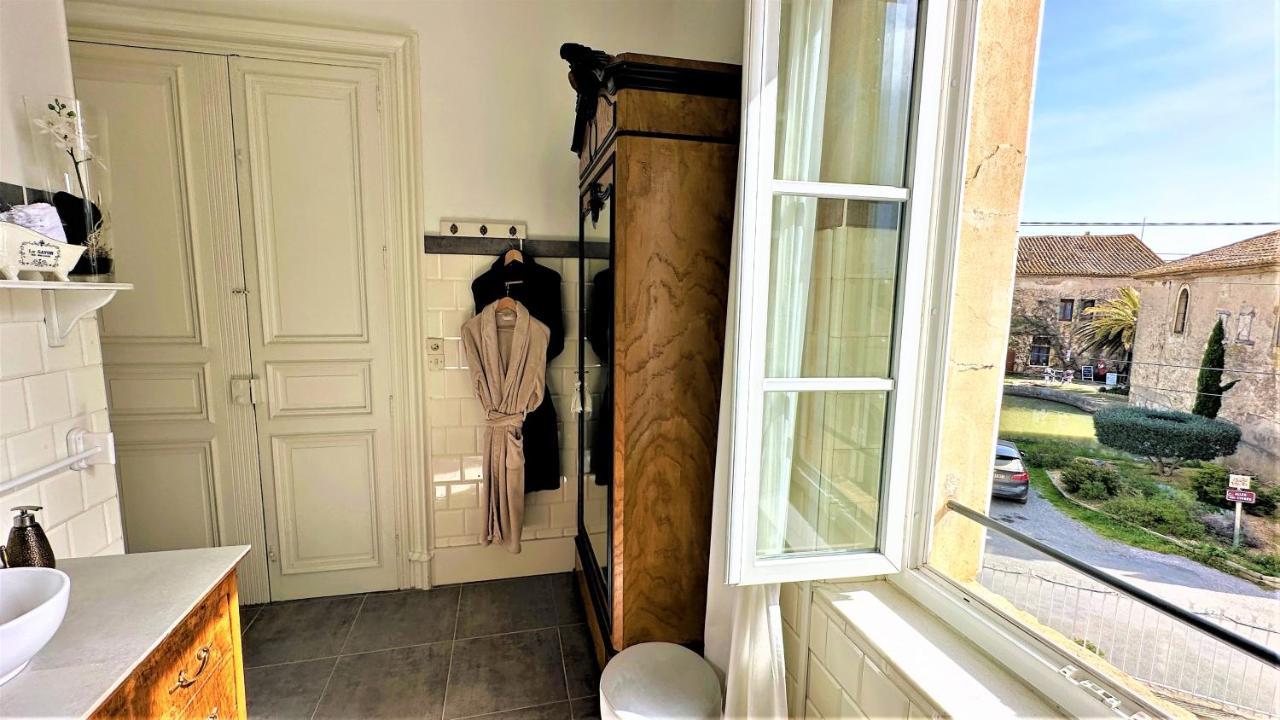 Le Neptune Le Somail Esterno foto